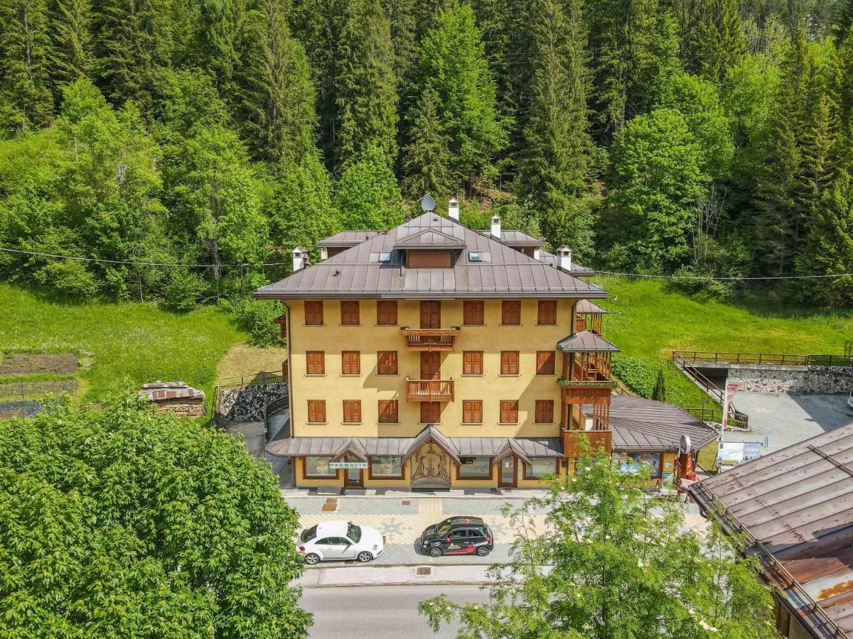 Condominio Orsa Maggiore 12 Falcade Extérieur photo